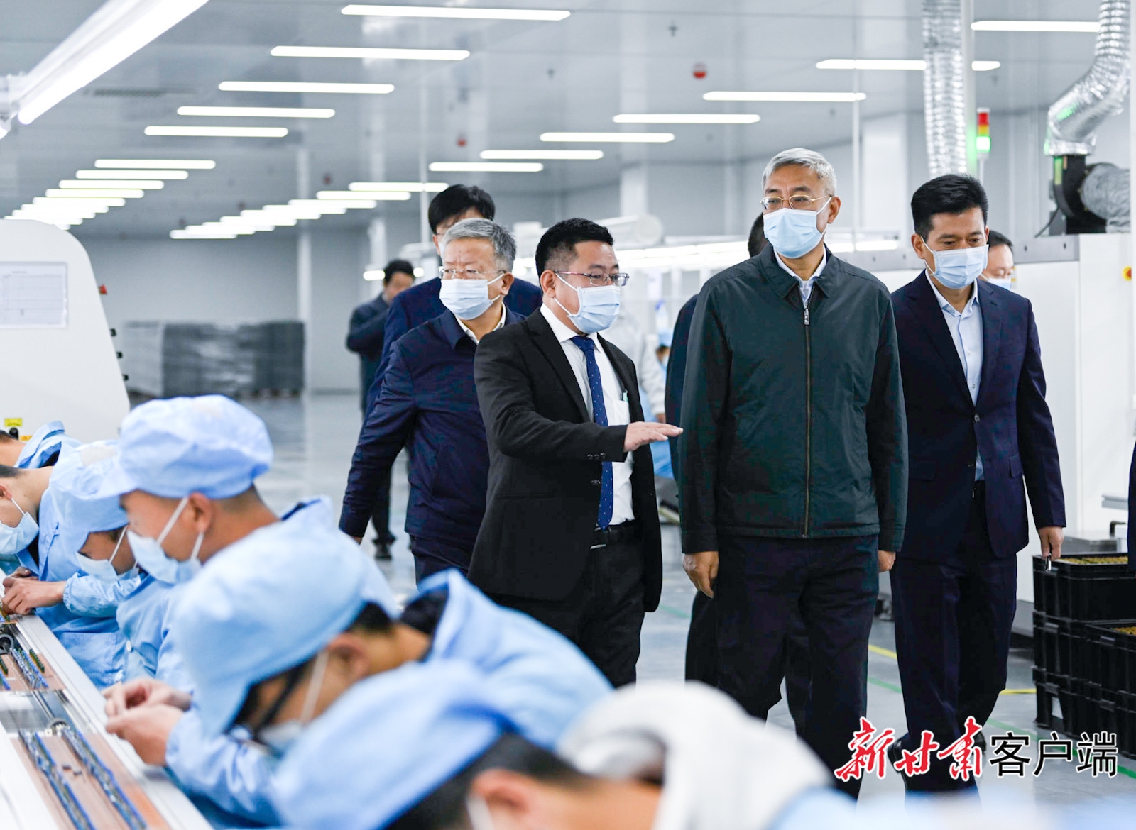 尹弘在平凉调研时强调：强化科技引领 壮大特色产业 为高质量发展提供有力支撑