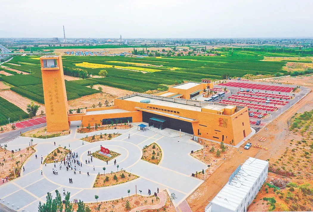 党的十九届六中全会精神在甘肃武威市古浪县八步沙林场、富民新村引发热烈反响