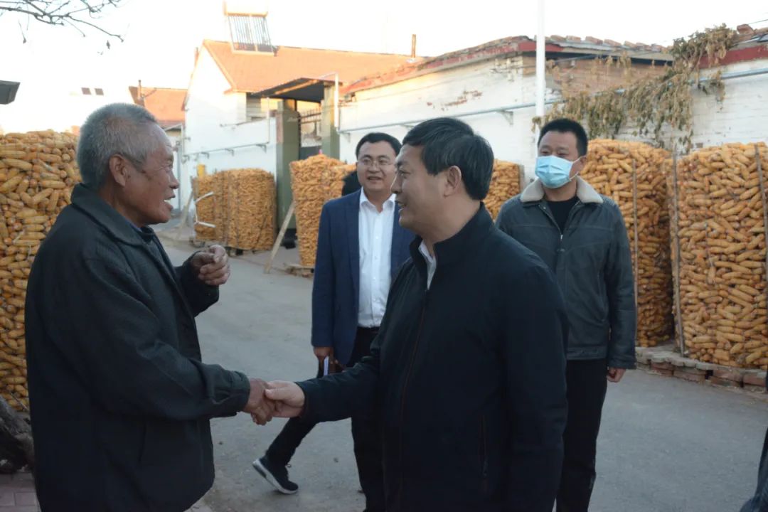 东光县长宋吉利来到南霞口镇调研