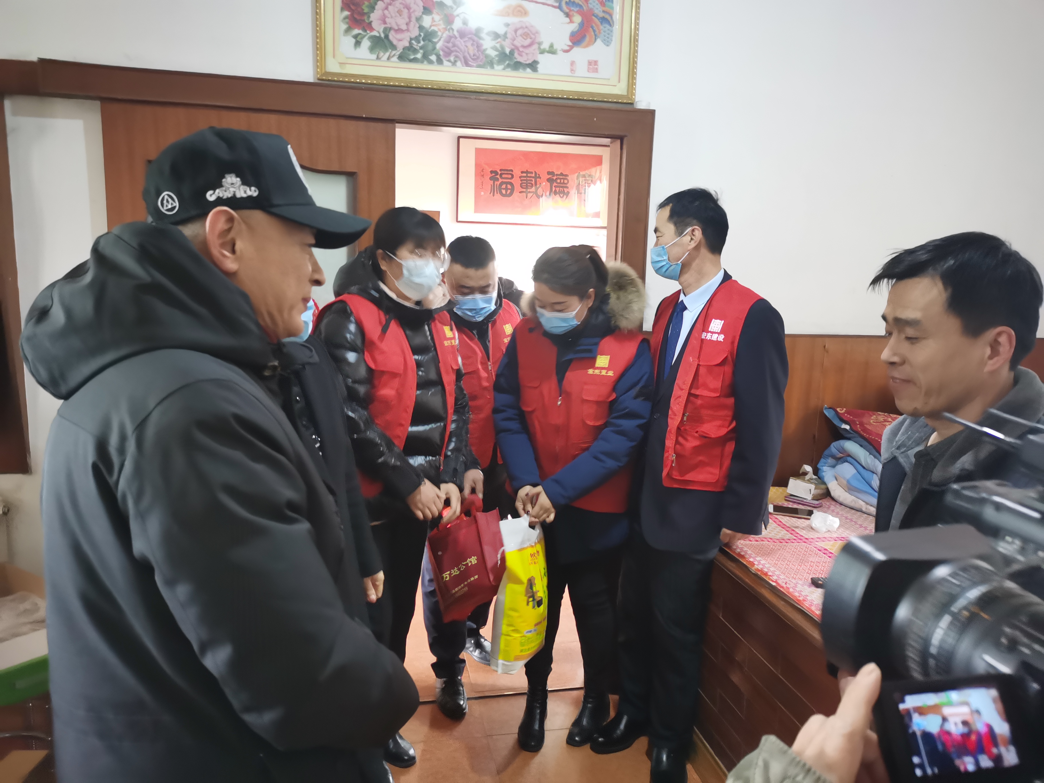 岁末迎大寒 暖流润心田