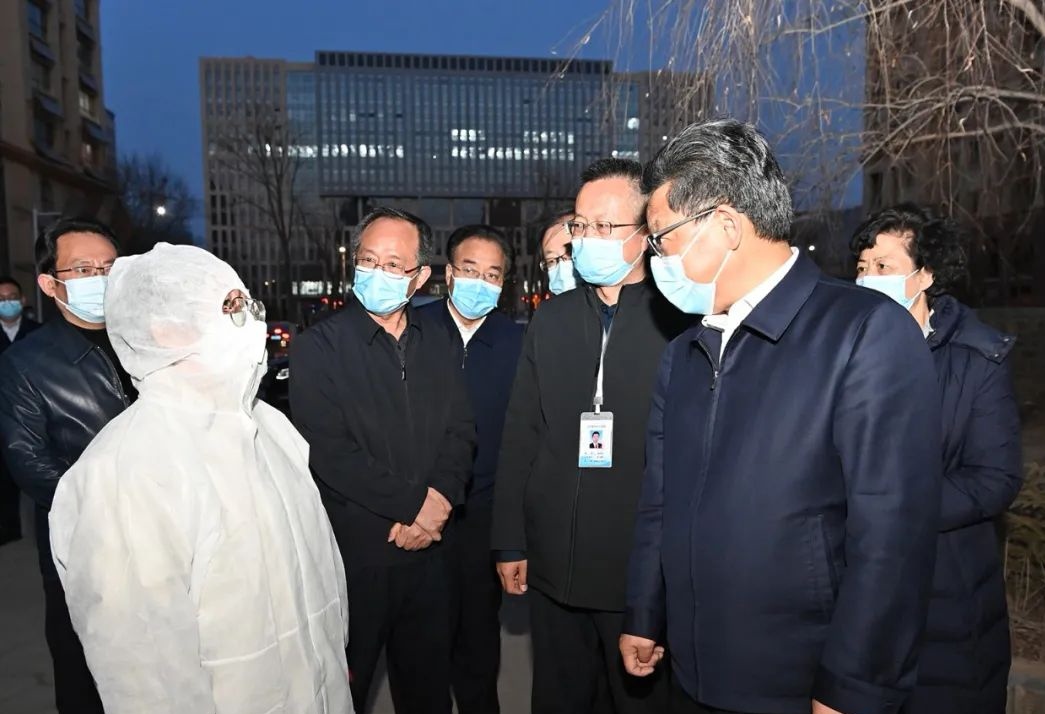 任振鹤强调 全省动员起来全面行动起来 努力以最小成本最短时间阻断疫情蔓延