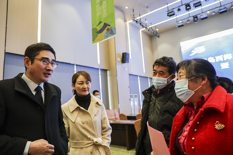 青岛西海岸新区张家楼街道乡村振兴工作队聚力打造“三大品牌”