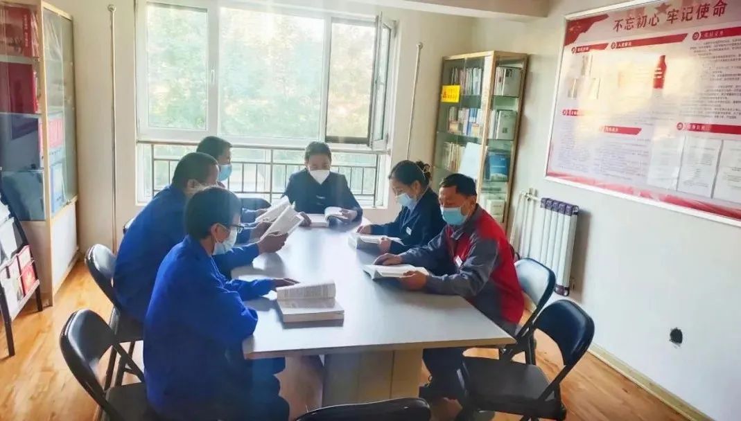 兰州兰工坪北街社区握紧“思想之钥”，开启全员学习热潮