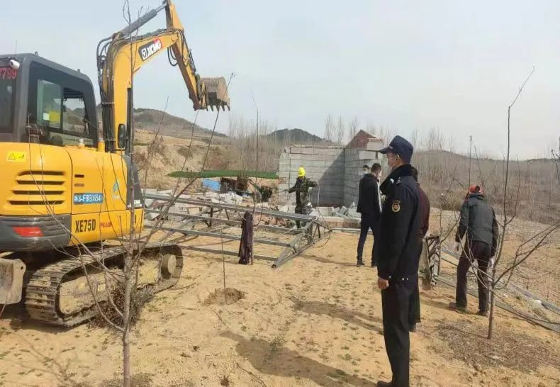 青岛西海岸新区大村镇多措并举治违建全面整治护秩序