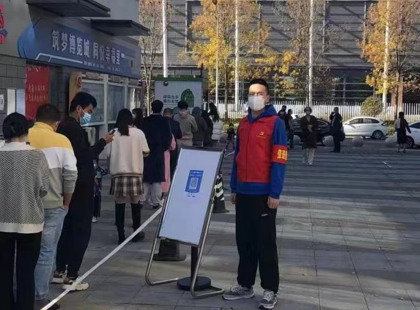 青岛西海岸新区大村镇夏超：以“义”战“疫”，彰显中国青年力量