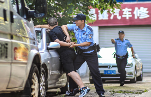 “警察节”走近江苏盐城110:“生命线”上忠实的守护者