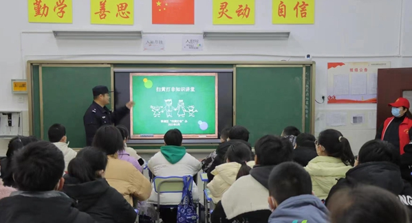 江苏亭湖东亭湖街道：“开学第一课”筑起未成年人“精神防护林”