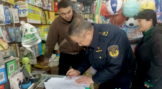 盐城亭湖南洋镇：“扫黄打非”进行时 “护苗”行动助成长