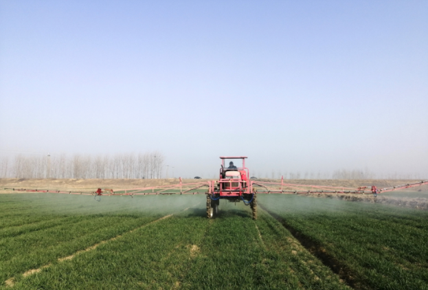 盐城滨海：春耕备耕正当时 不误农时不误春