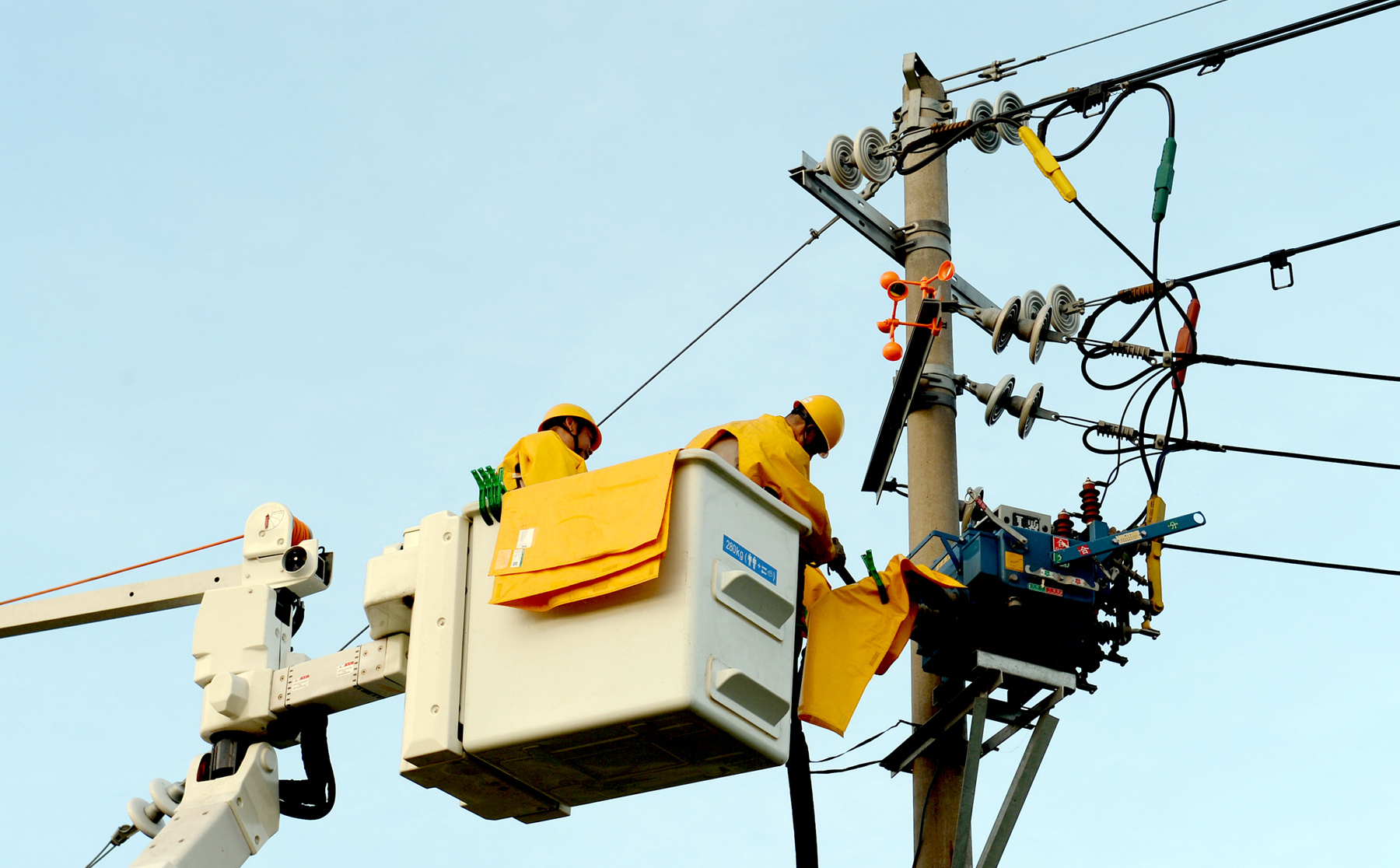 盐城建湖：当好客户贴心“电管家”