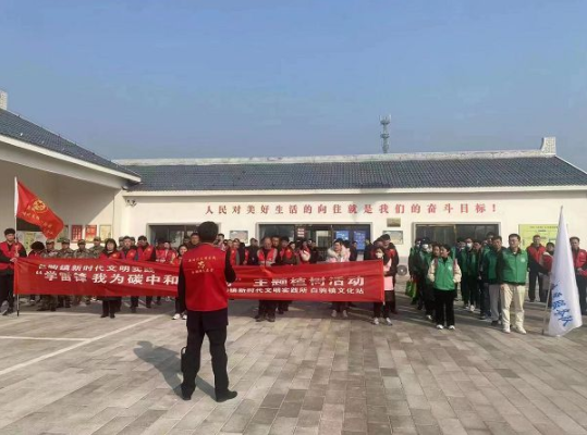 盐城大丰区白驹镇组织基干民兵义务植树