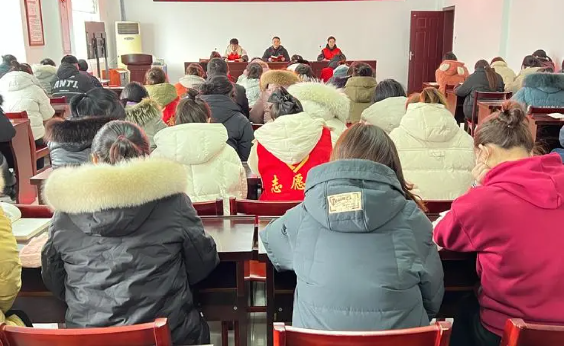 江苏建湖县上冈镇抓住党员冬训契机，上好基层干部廉政课