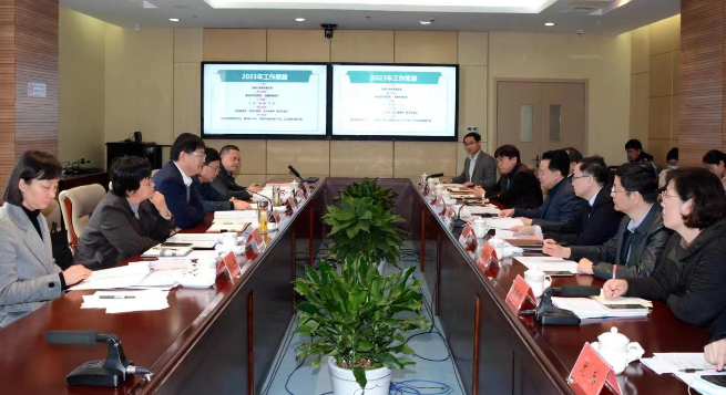 盐城市医保局一行赴市第一人民医院调查研究