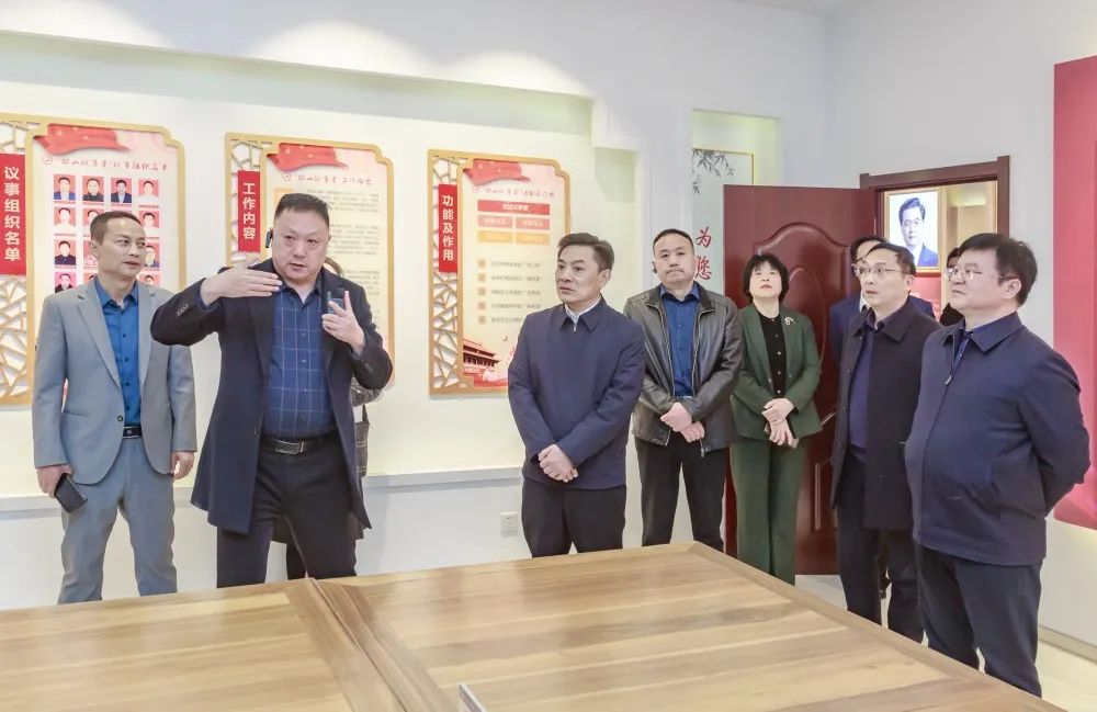 盐城市总工会来郭猛镇模范职工之家开展调研