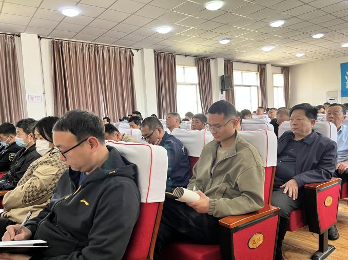 青岛西海岸新区滨海街道部署 “五一”期间安全生产重点工作