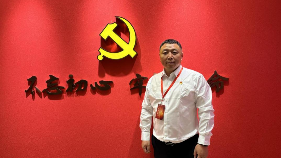 王海波：创业路上，争当一面红旗