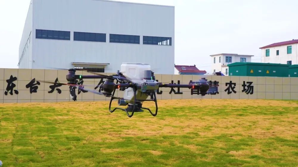 江苏盐城东台：黑科技、高大上！“无人化”农场现身“大粮仓”