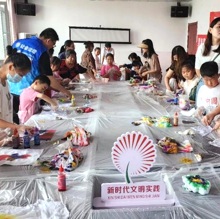 青岛西海岸新区滨海街道：文明实践聚合力，志愿服务惠民生