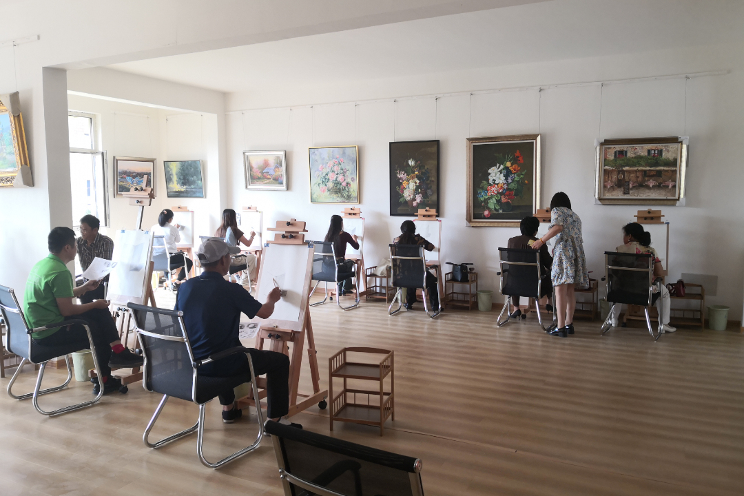 青岛西海岸新区画美达尼第一期“农民画师”培训圆满收官
