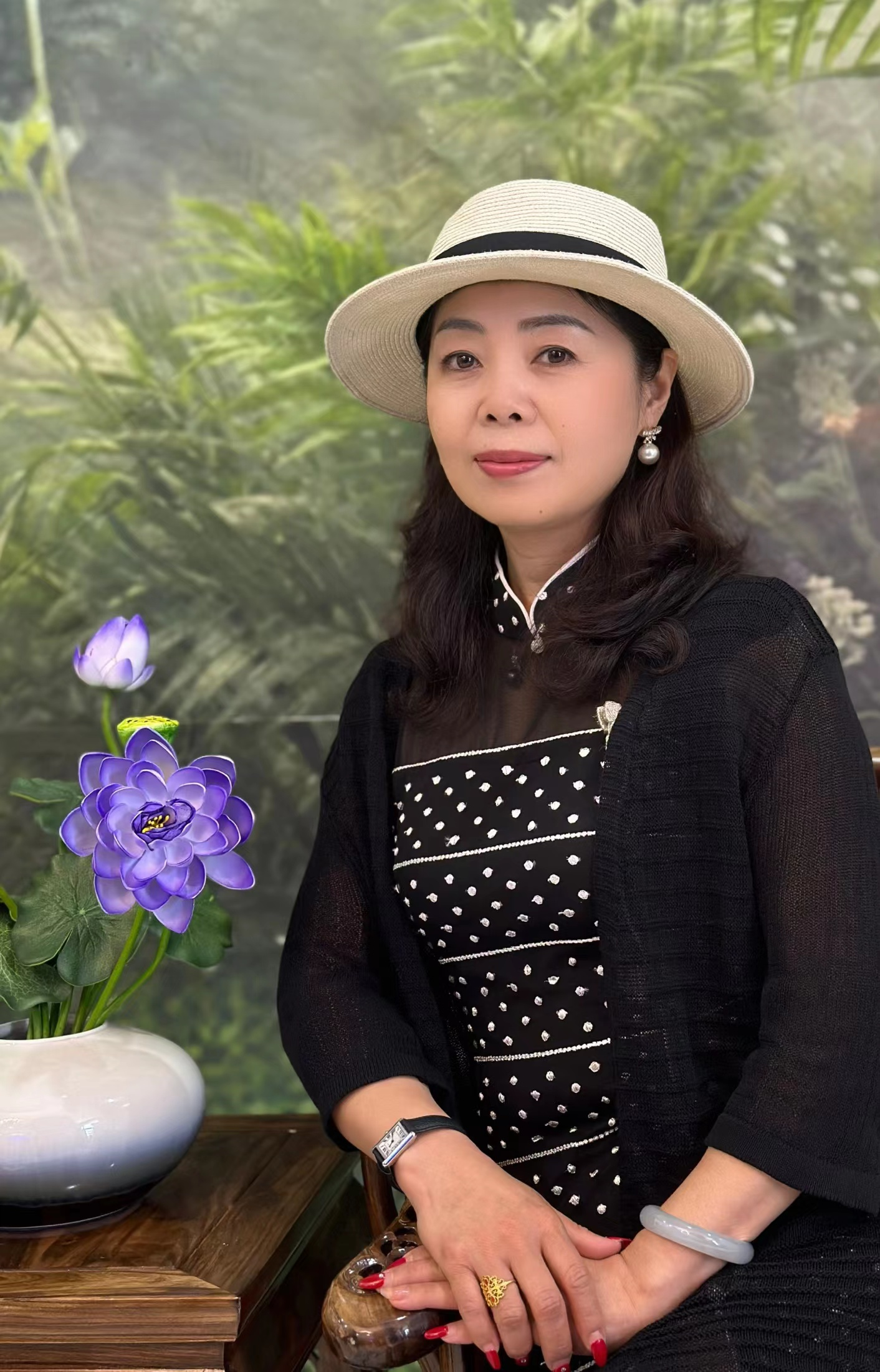 让天籁般的歌声永久传唱  ——访中国邓丽君歌友会青岛分会会长梦君