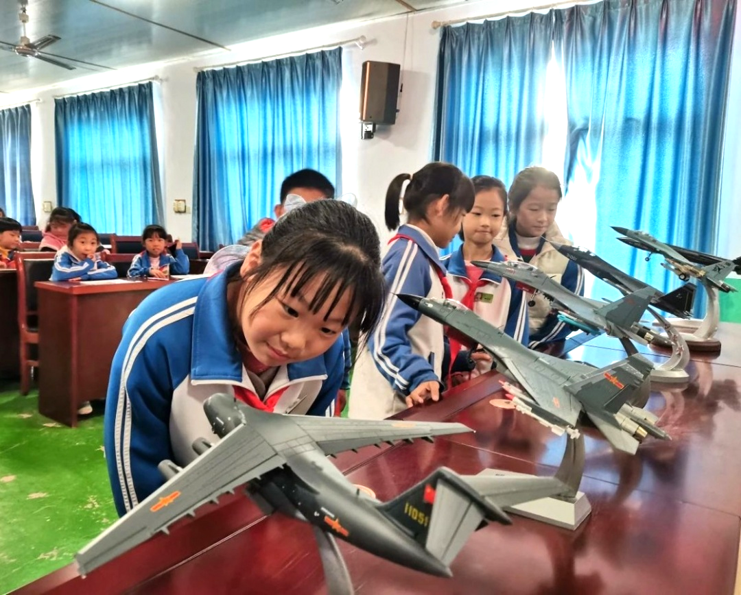 新时代美德信用建设——青岛西海岸新区张家楼街道开展国防教育主题活动