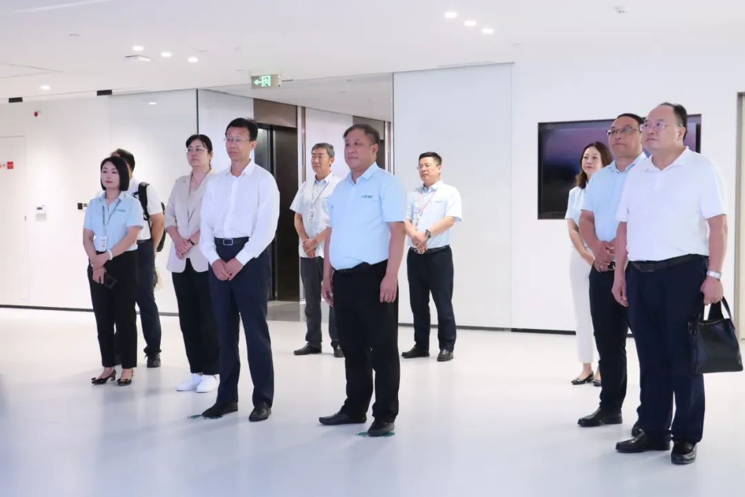 济南市槐荫区委书记孙常建一行莅临德才股份考察调研