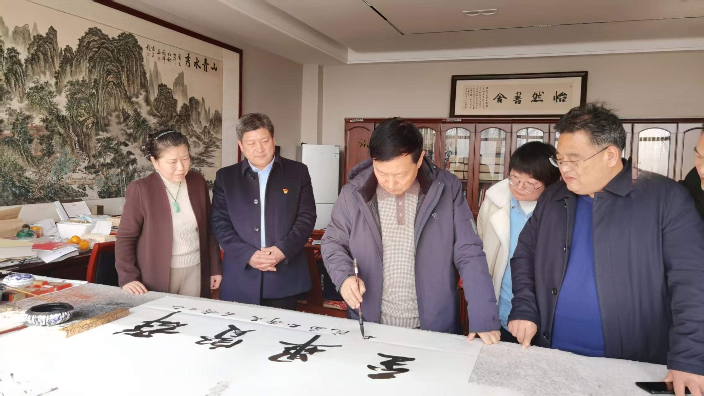 山东枣庄: 蛇到报春 群贤毕至