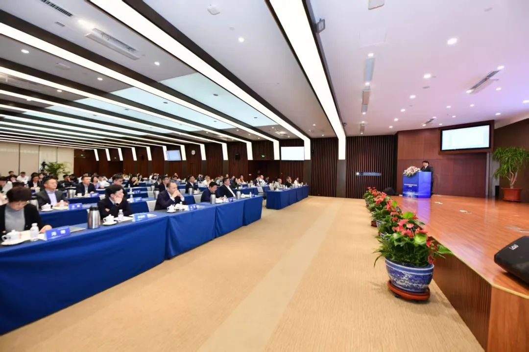 “法庭外债务重组理论与实务交流会”在青岛成功举办