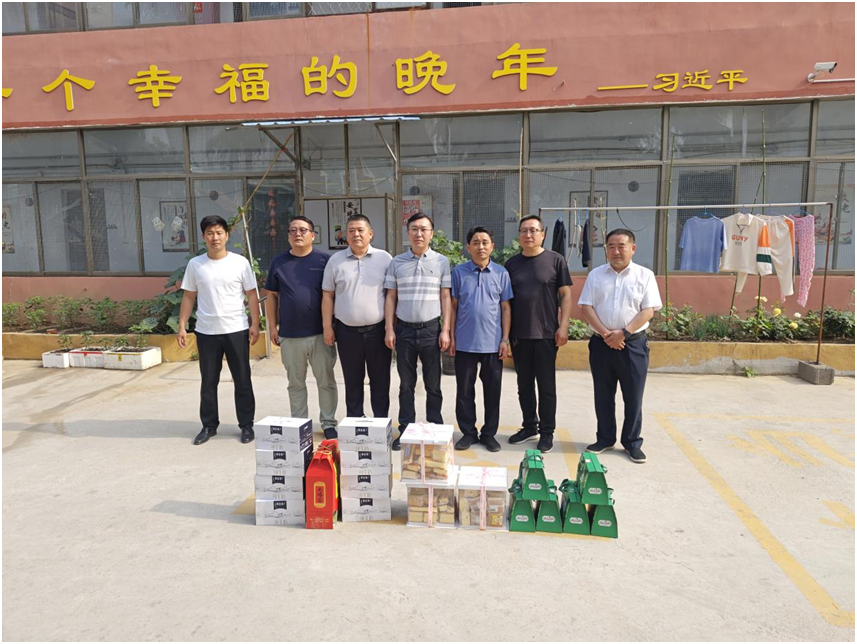 龙山路街道人大代表:端午佳节情系老人