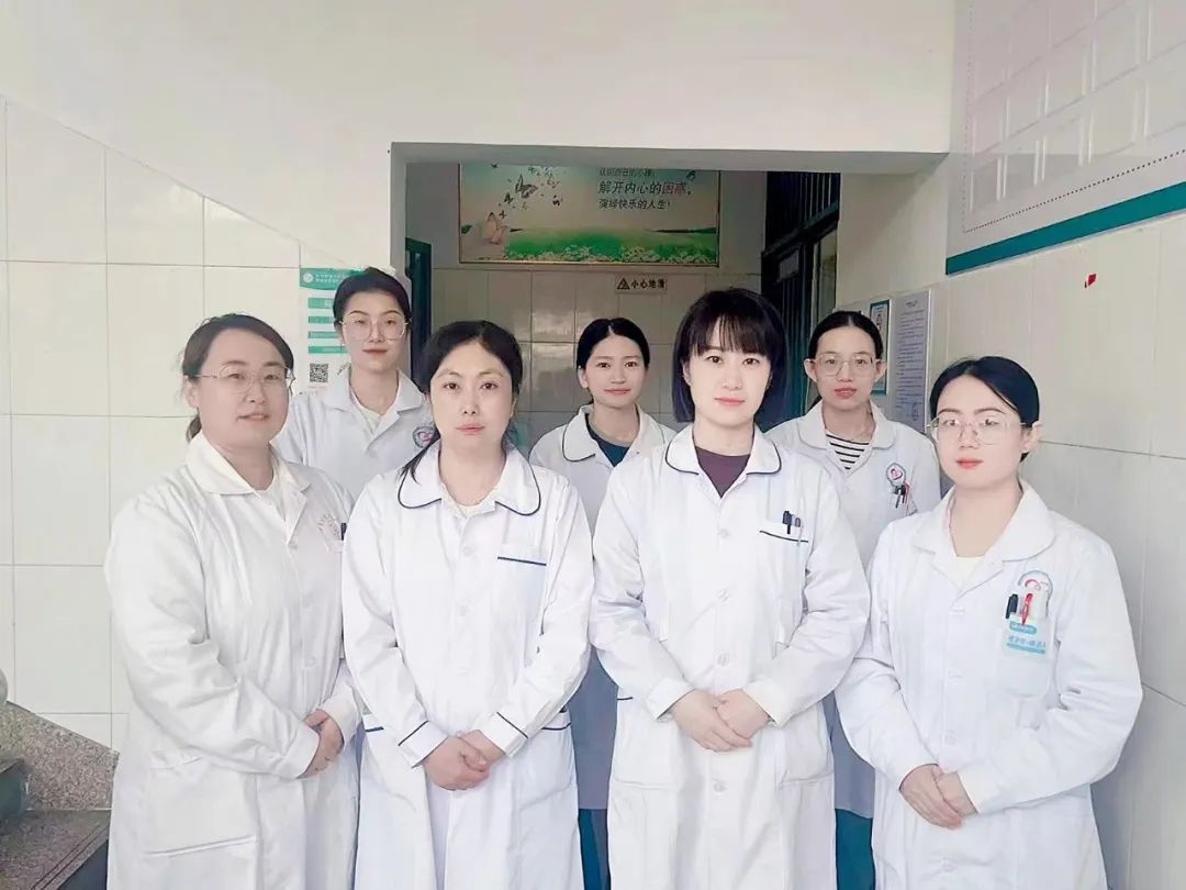 张丽和她的姊妹们，用爱与专业点亮患者新生之路