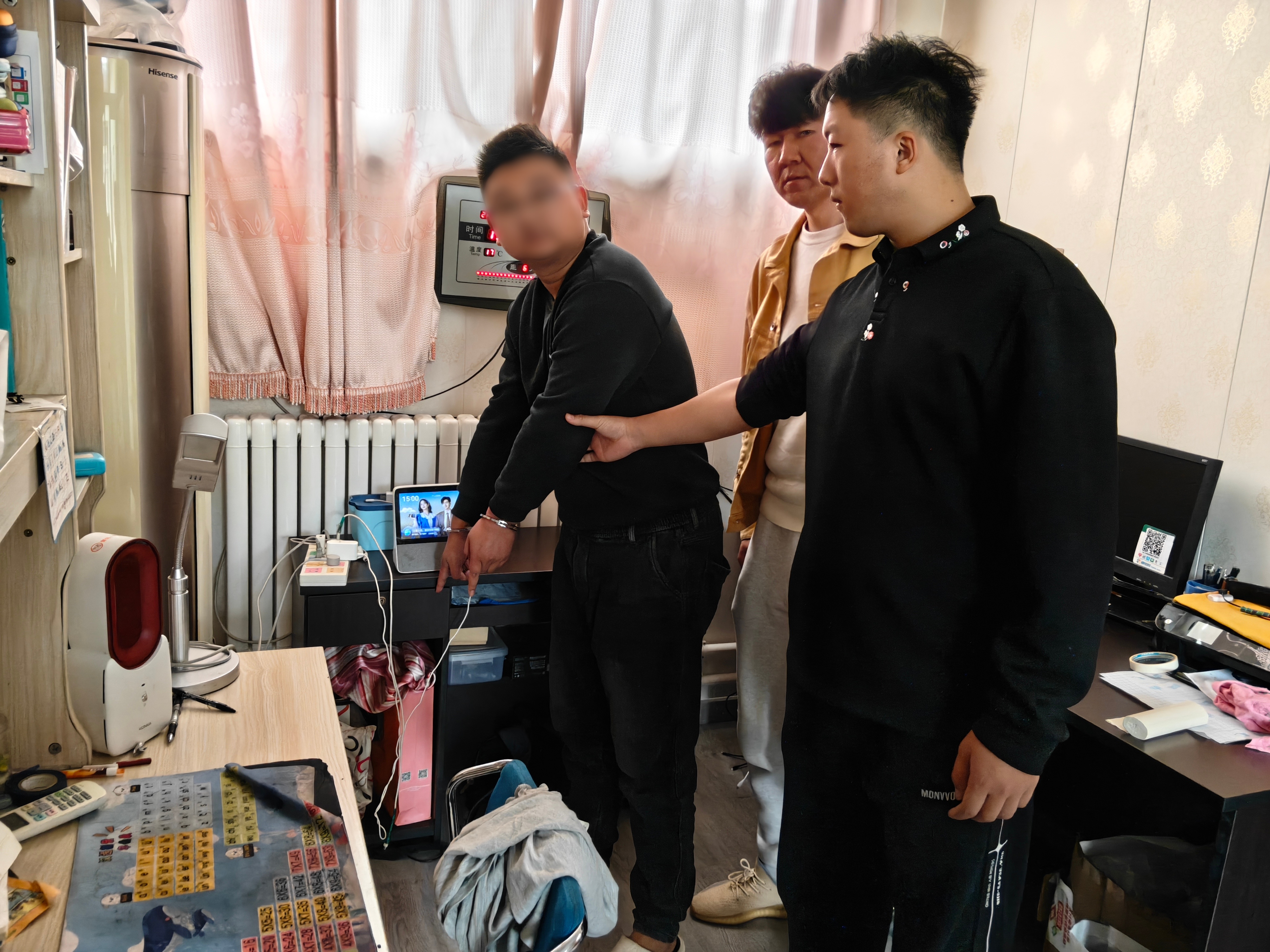 莱西：专挑“空巢”农宅作案  两男子机关算尽难逃打击