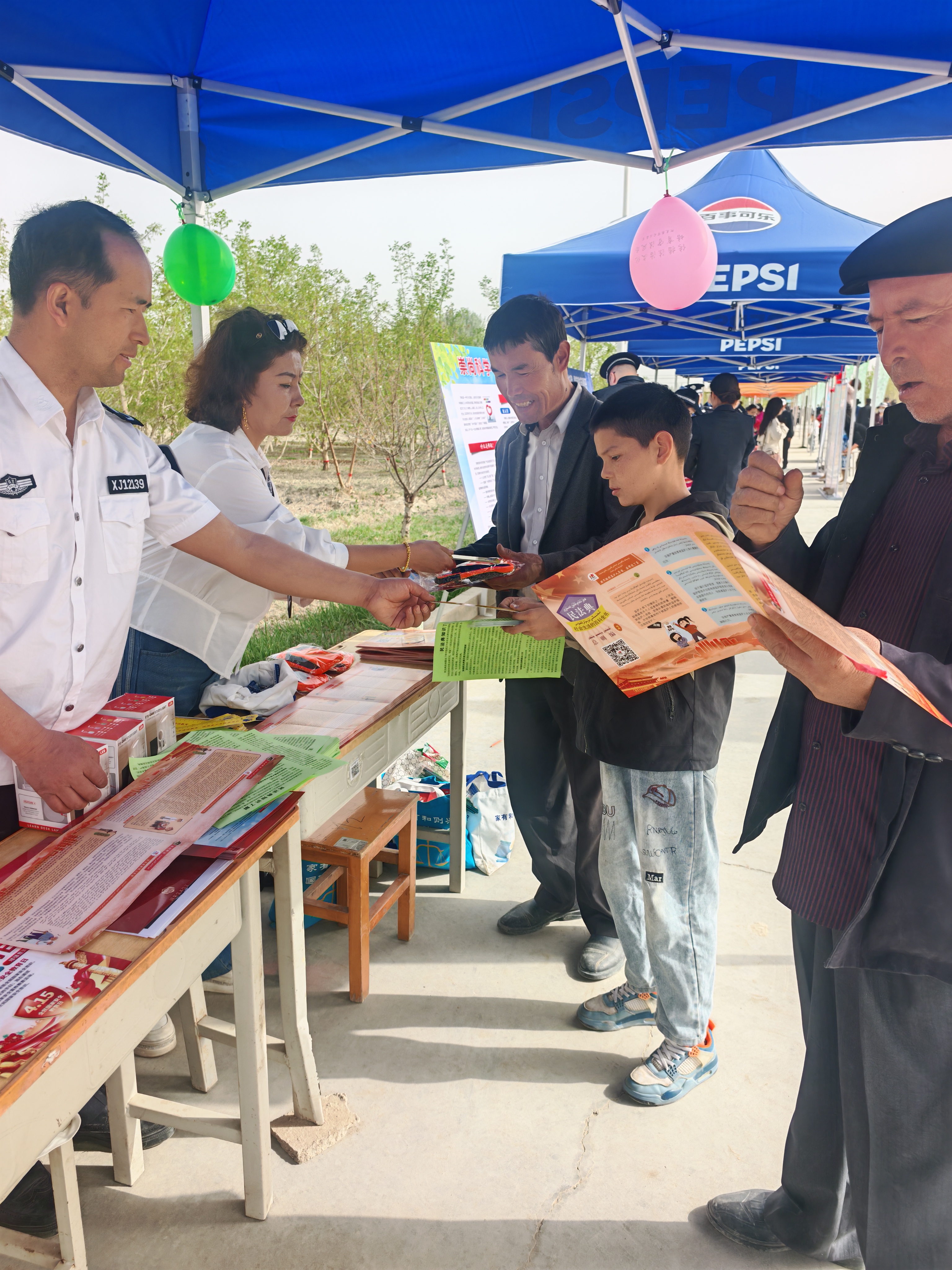梨花映初心  法治护国安——阿克苏市司法局拜什吐格曼司法所开展国家安全日专题宣讲